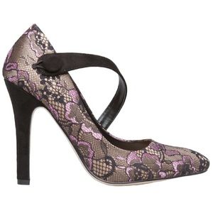 Madison by Shoedazzle Pink and Black Devany Pump